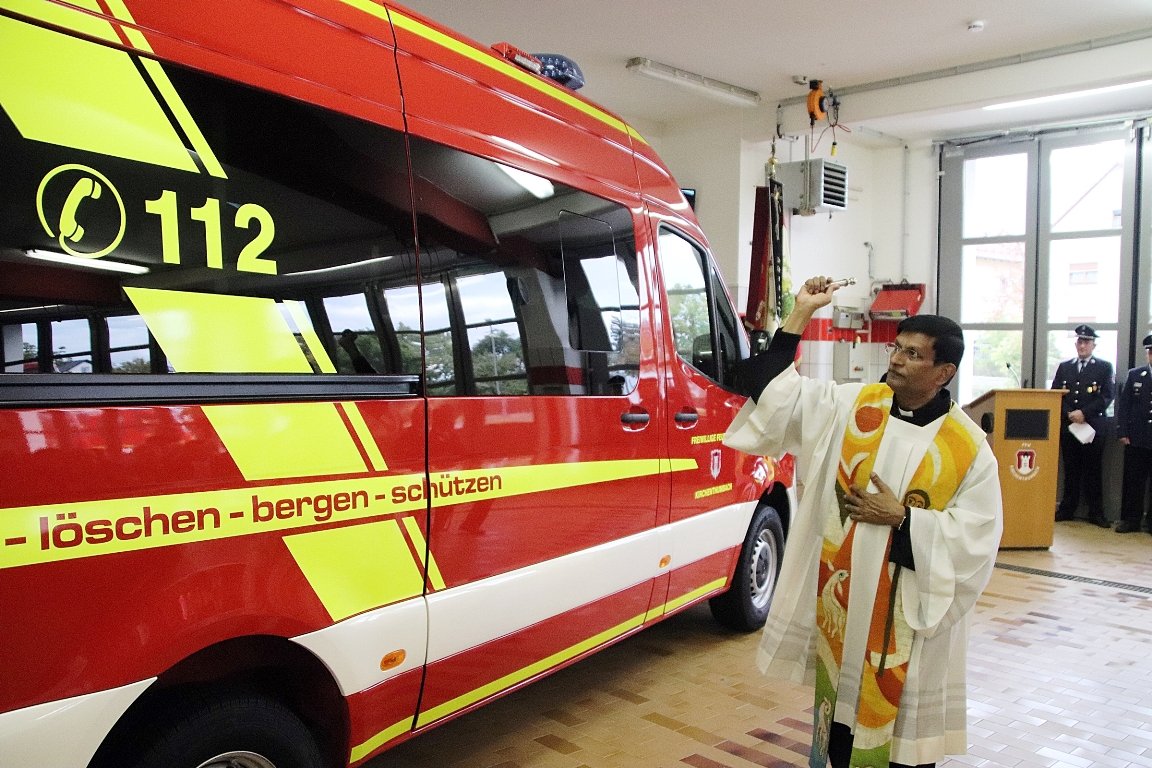 Feuerwehr Kirchenthumbach neues Mehrzweckfahrzeug