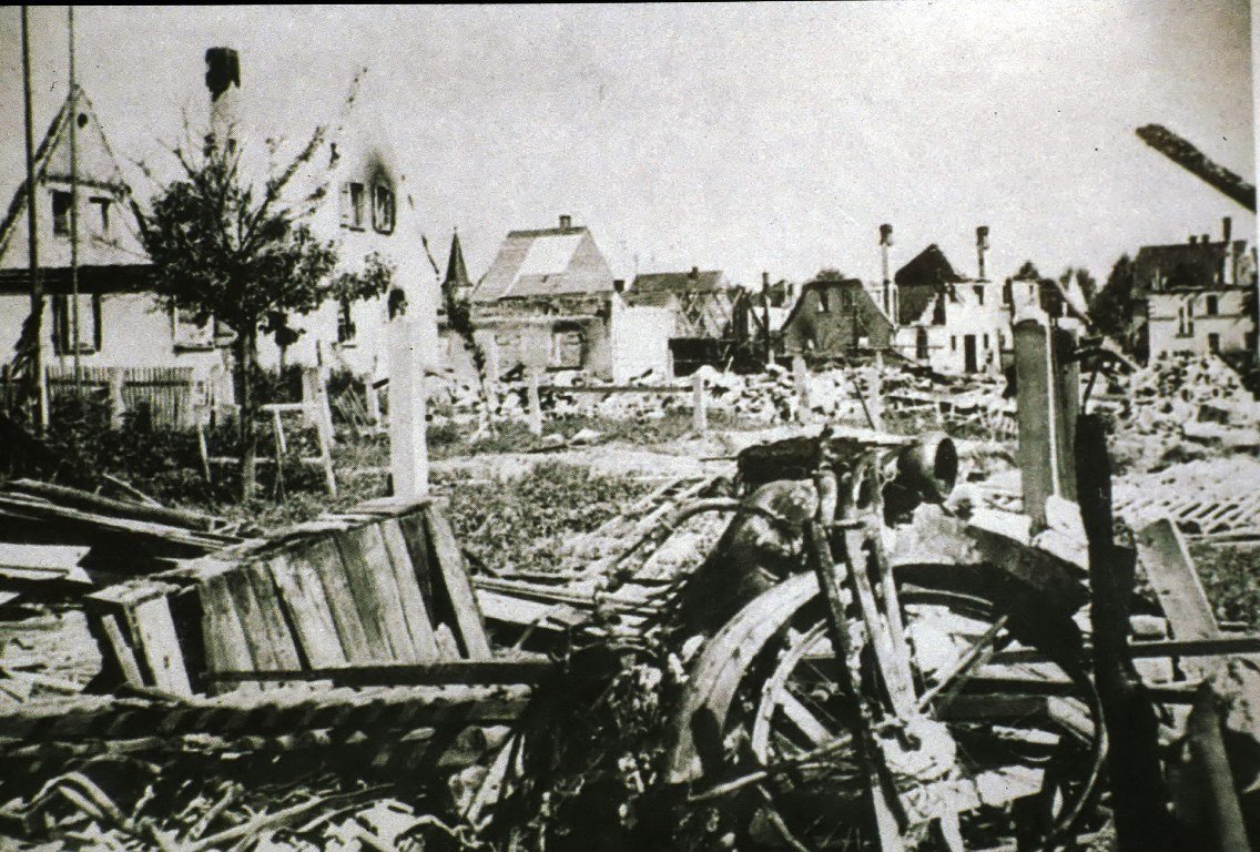 Bombenangriffe Grafenwöhr 1945 Schönwerthstraße
