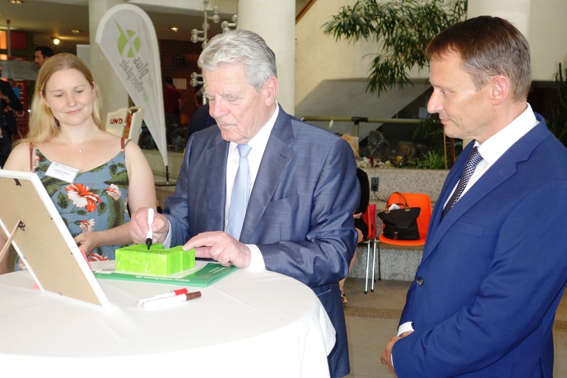 Joachim Gauck Bundespräsident a.D. in Weiden