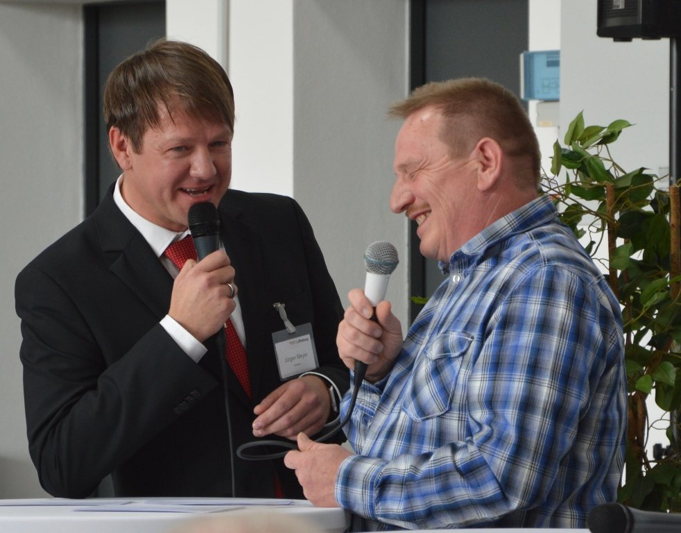 Moderator Jürgen Meyer und Patient Karl Schätzler