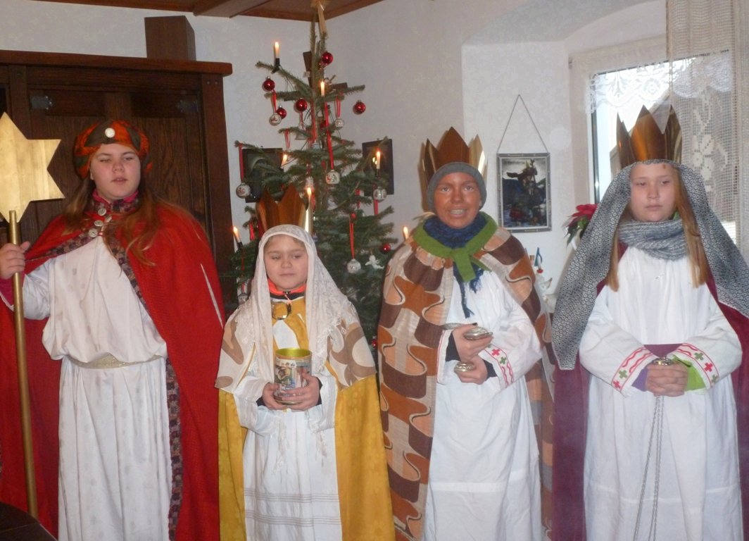 Döllnitz Sternsinger und Sternträger Leuchtenberg Gemeinde Döllnitz Segen Neujahr Drei Heilige Könige