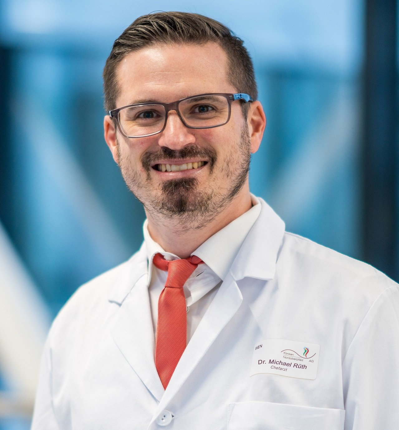 Dr._Michael_Rüth Geburtshilfe Tirschenreuth Öffnung nach Corona Bild Kliniken Nordoberpfalz AG