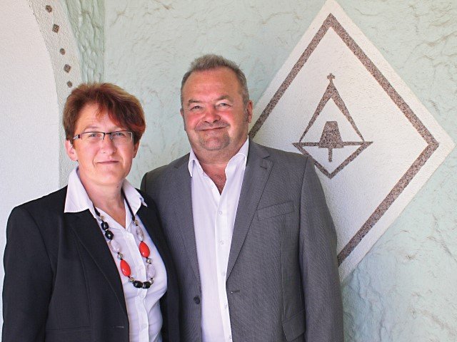 Famile Anna und Roland Schraml Chef Firma Schraml Bau- und Putz GmbH Friedenfels