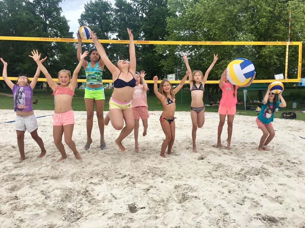 Ferienprogramm Grafenwöhr Beachvolleyball Sand Kinder beachen Sommer13