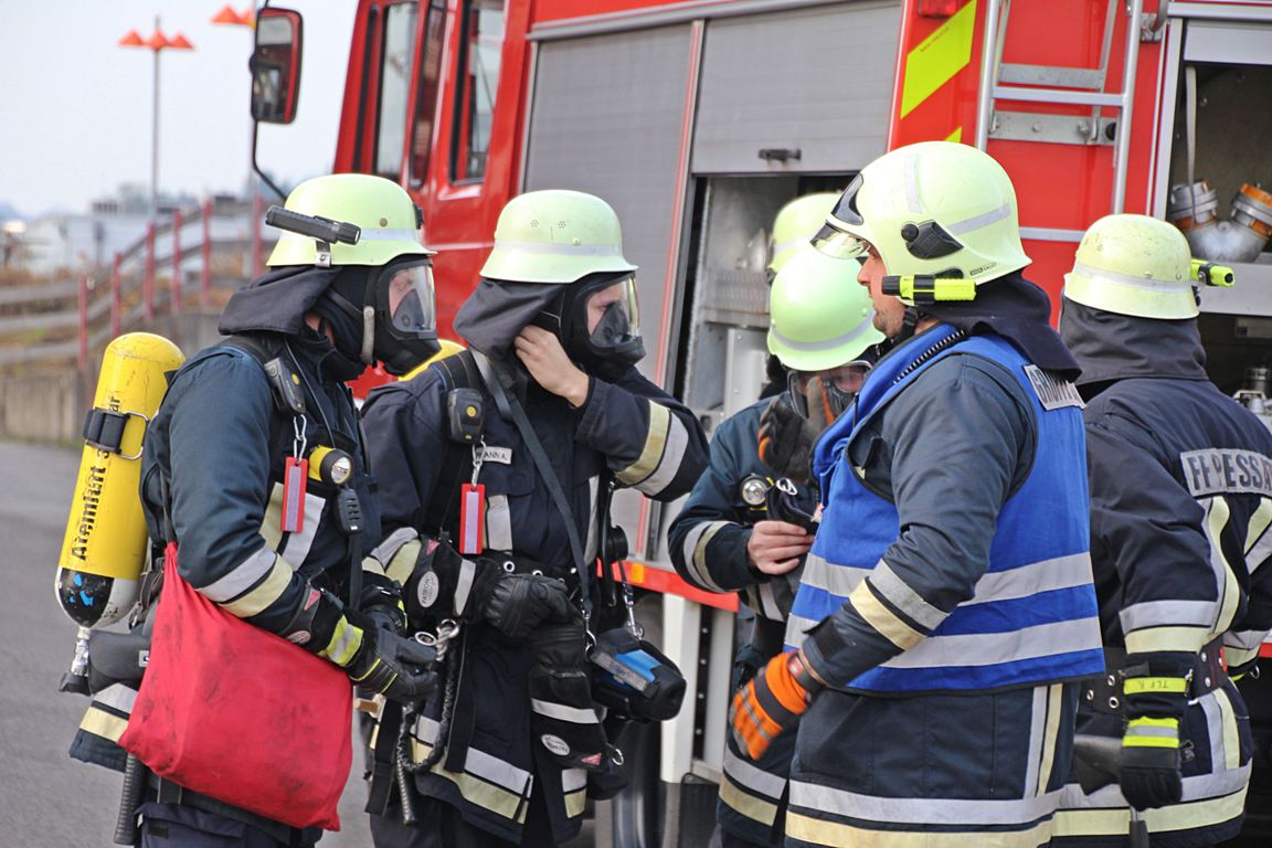 Feuerwehr Übungseinsatz Brand Döllnitz bei Pressath 05