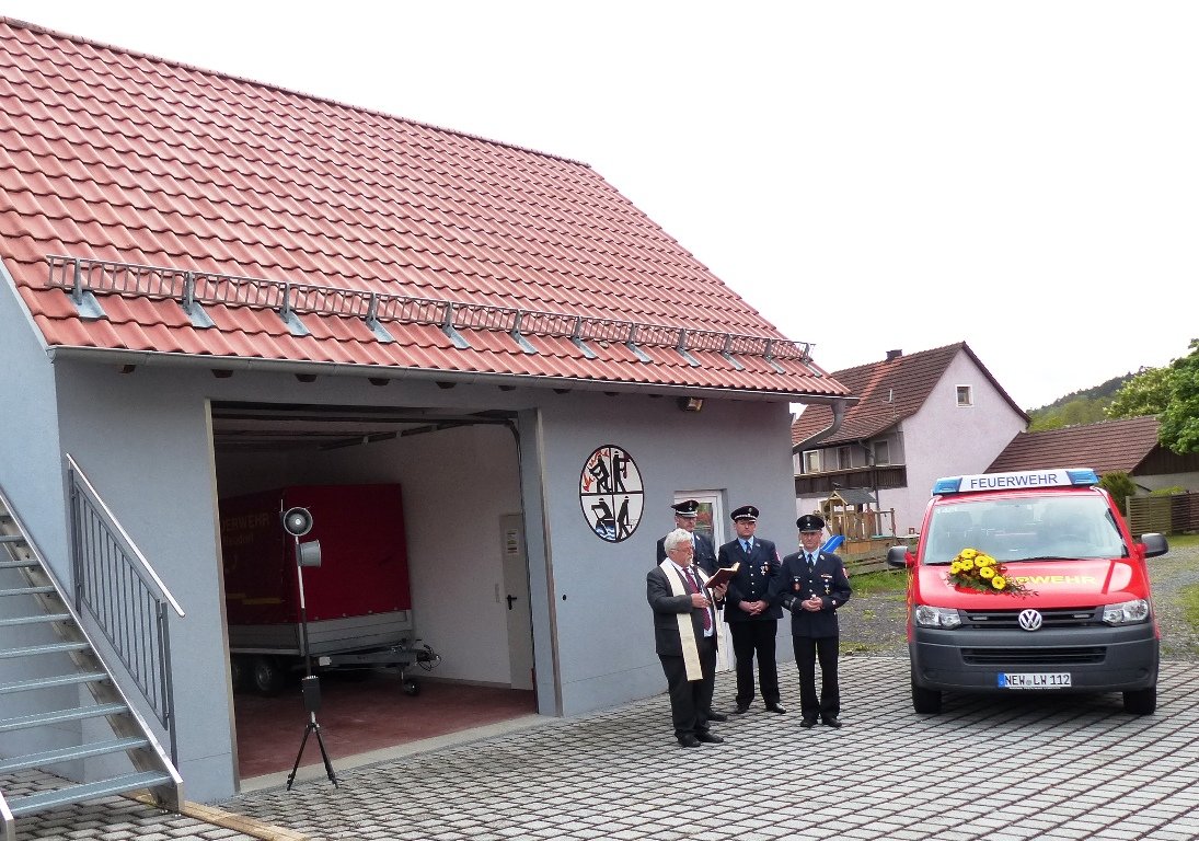Florianstag Fahrzeugweihe Feuerwehr Neudorf (3)