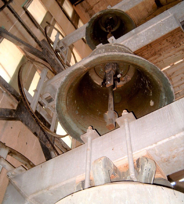 Friedenskirche Grafenwöhr Glocken Glockenläuten Symbol Symbolbild