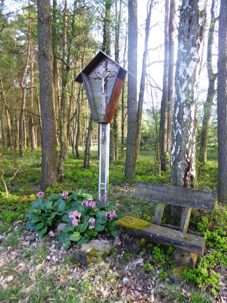 Gedenkkreuz bei Oberwildenau, Wanderweg Luhe-Wildenau