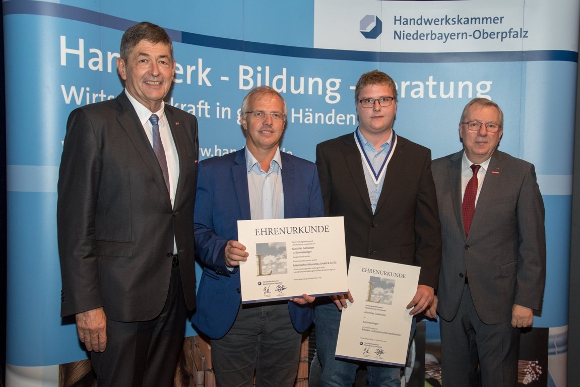 Handwerkskammer zeichnet 55 Sieger des Leistungswettbewerbs des Deutschen Handwerks in Deggendorf aus
