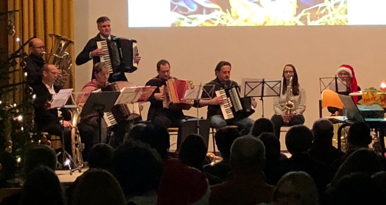Gustl-Lang-Schule Weiden Wirtschaftsschule Konzert Weihnachtskonzert3