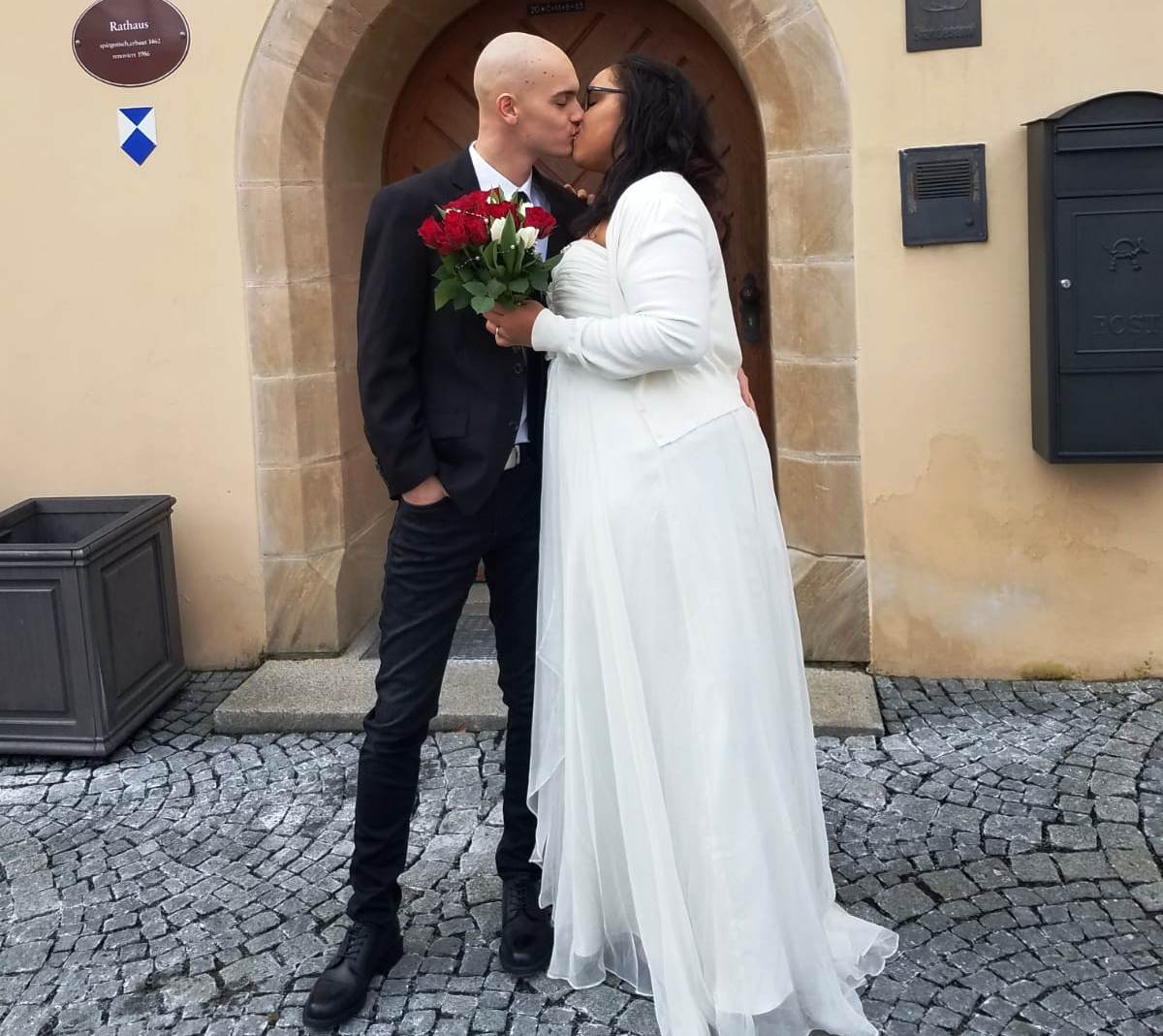 Hochzeit Hochzeitspaar Sophia Larsen und Kristopher Pavelsky
