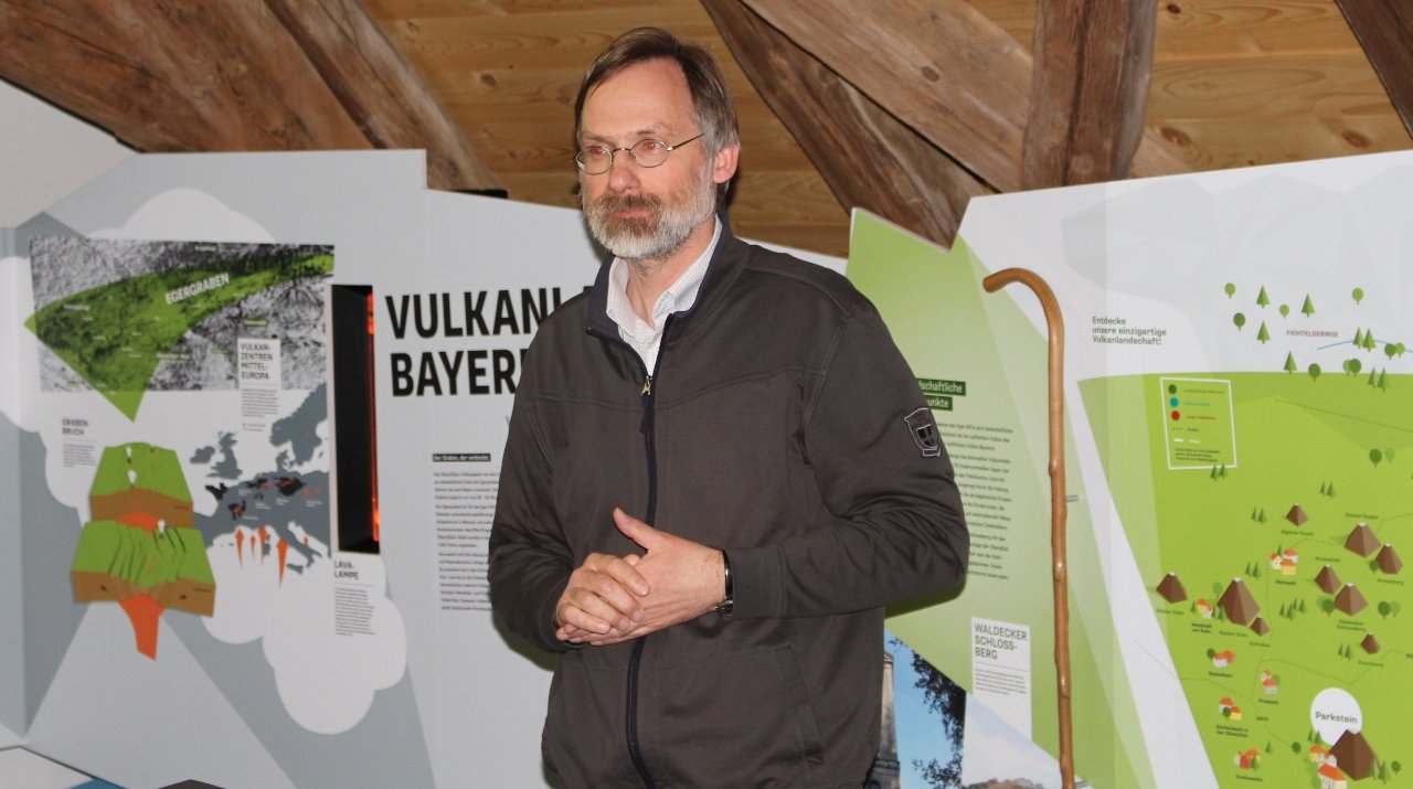 Dr. Andreas Peterek vom Geopark