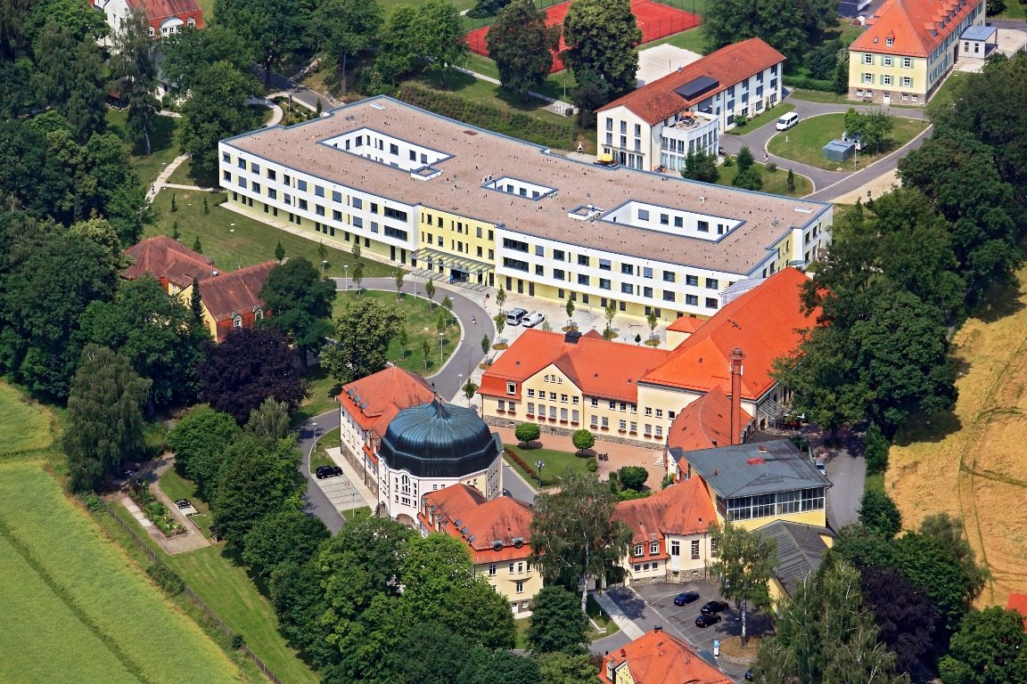 Luftaufnahme Bezirkskrankenhaus Wöllershof