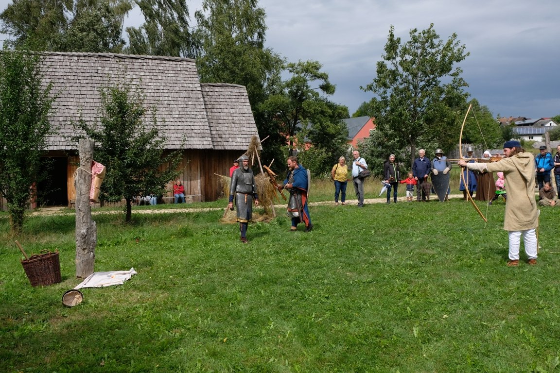 Militärmanöver Mittelalter Geschichtspark Bärnau 3