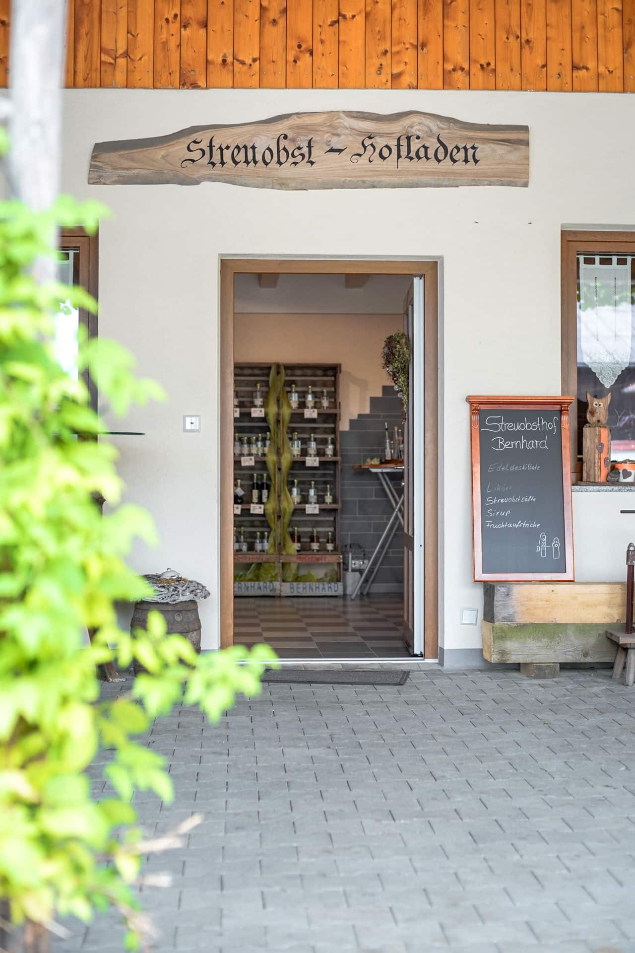 Der Streuobst-Hofladen in Steinach. Bild: Landkreis NEW
