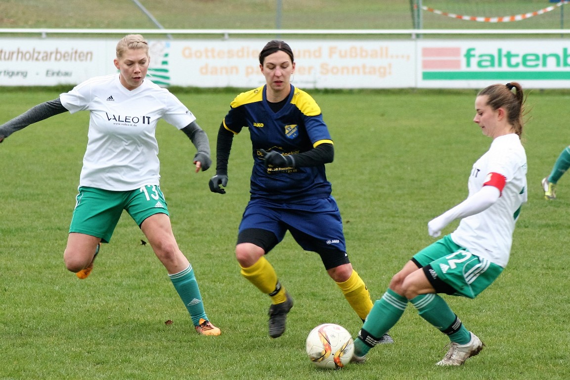 Neudorf TSV Frauen Fußball (3)