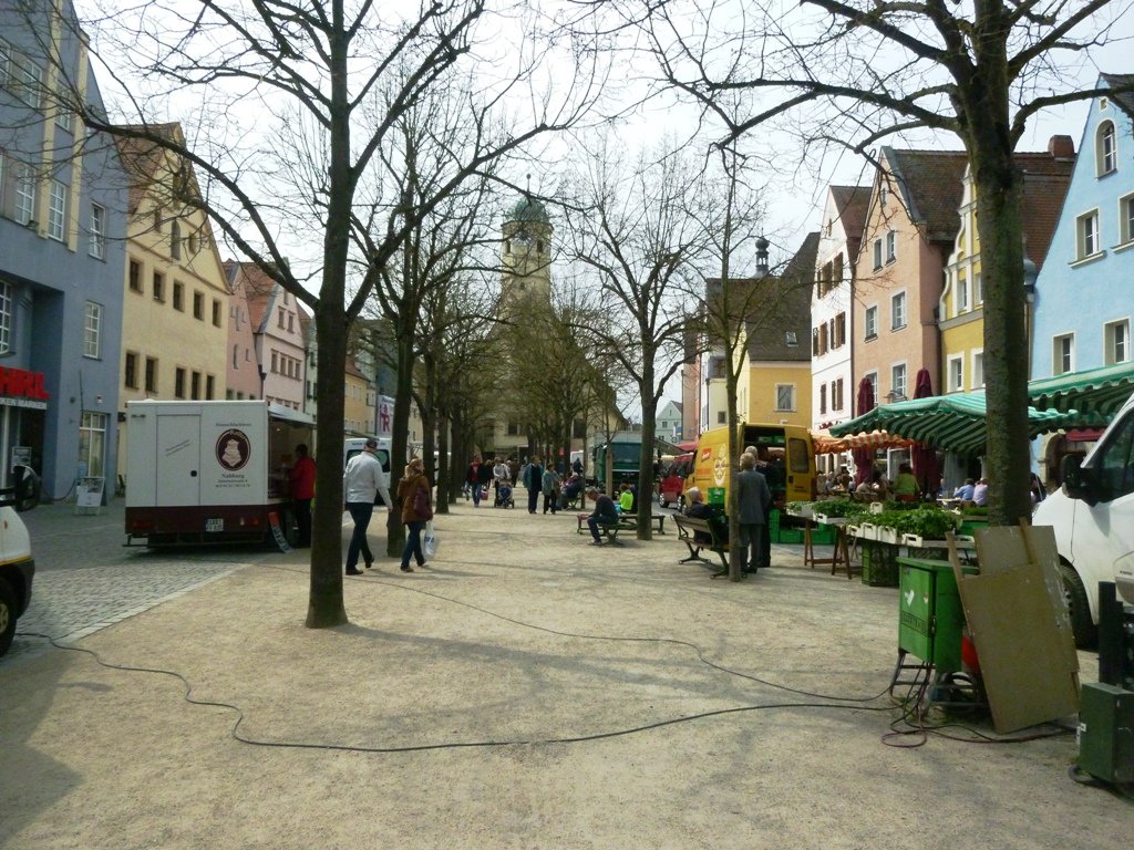Wochenmarkt Weiden Unterer Mark Fußgängerzone