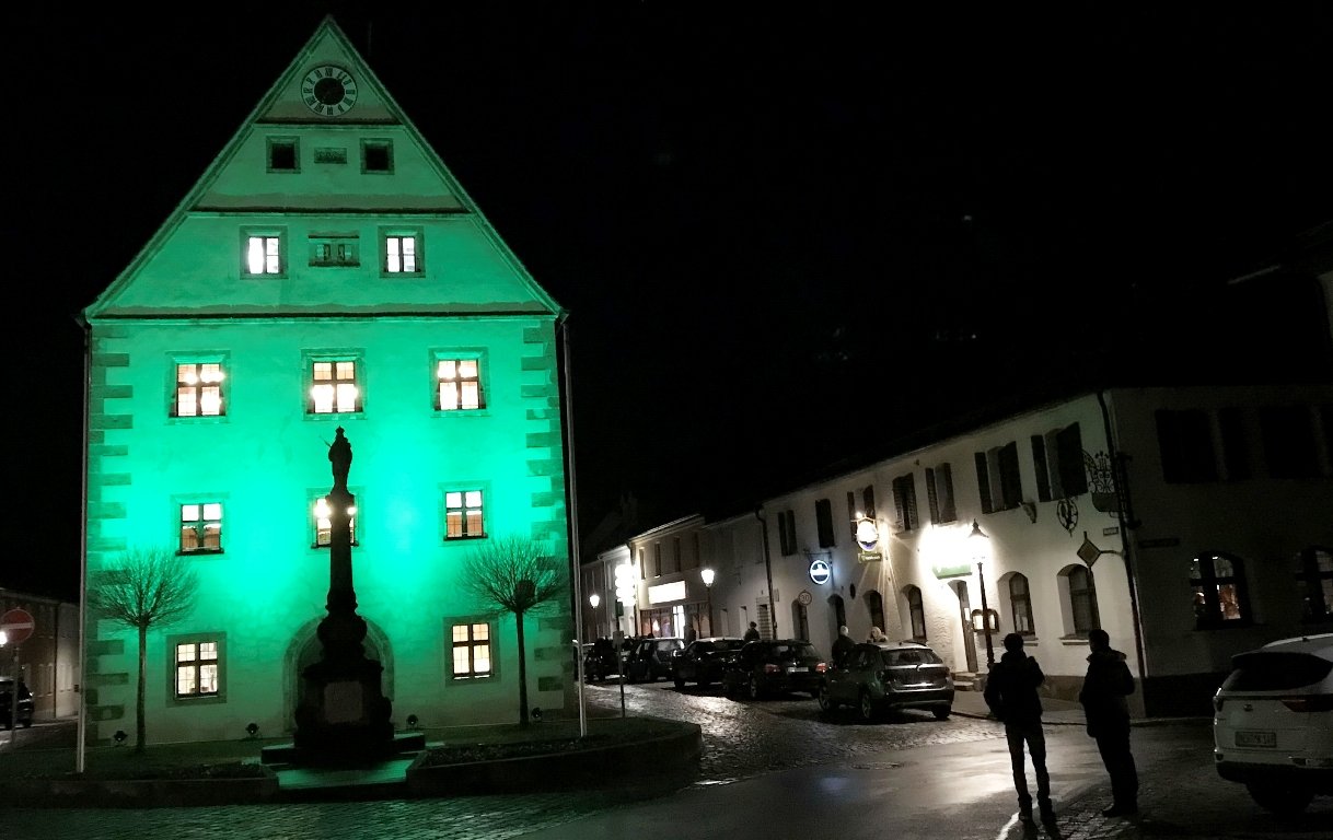 Rathaus Grafenwöhr grün St. Patricks Day Irish Pub