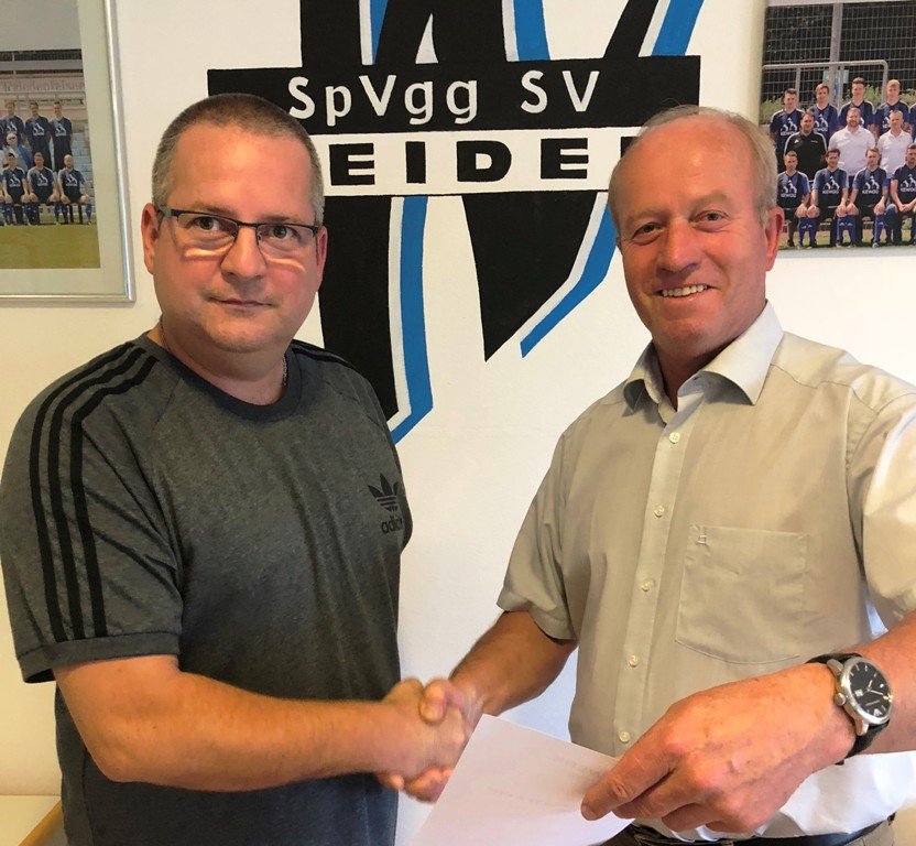 SpVgg SV Weiden Fußball Jürgen Liebl Technischer Leiter Kurt Haas