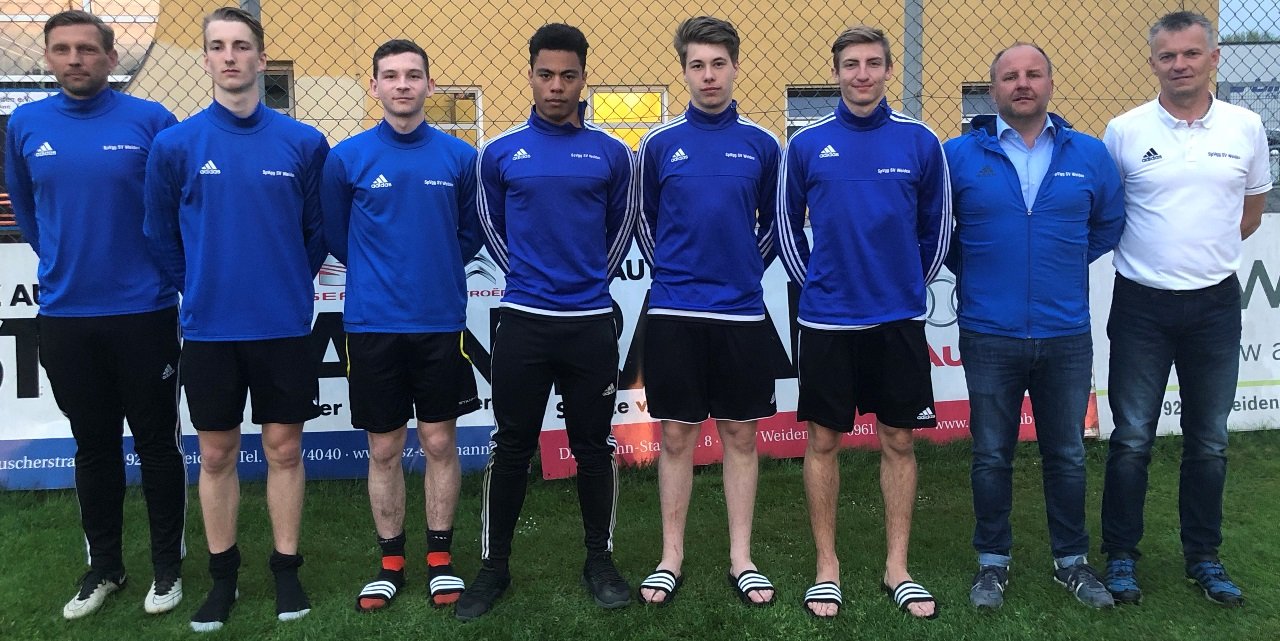 SpVgg Weiden Fußball Sport Vertragsverlängerung U19 Bild Dagmar Nachtigall