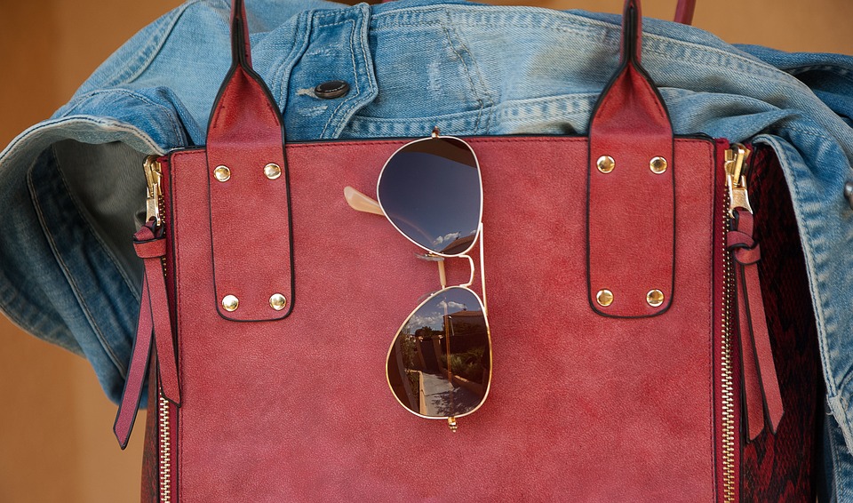 Tasche, Handtasche, Sonnenbrille