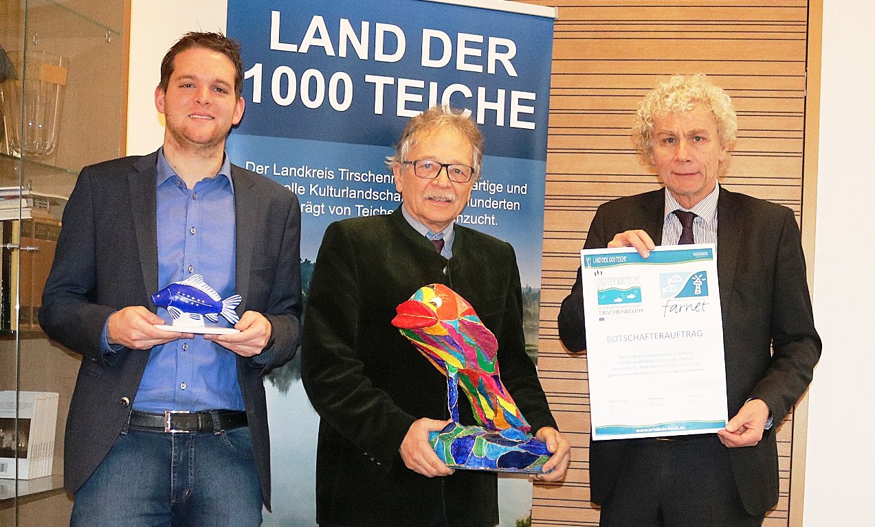 Tirschenreuth Landrat Wolfgang Lippert Land der 1000 Teiche Tirschenreuth Landratsamt setzt auf Zusammenarbeit