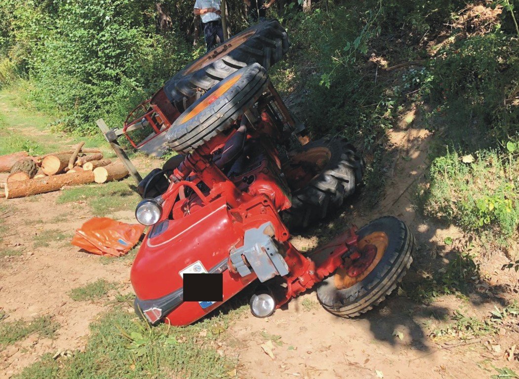 Traktor umgestürzt Luhe Unfall