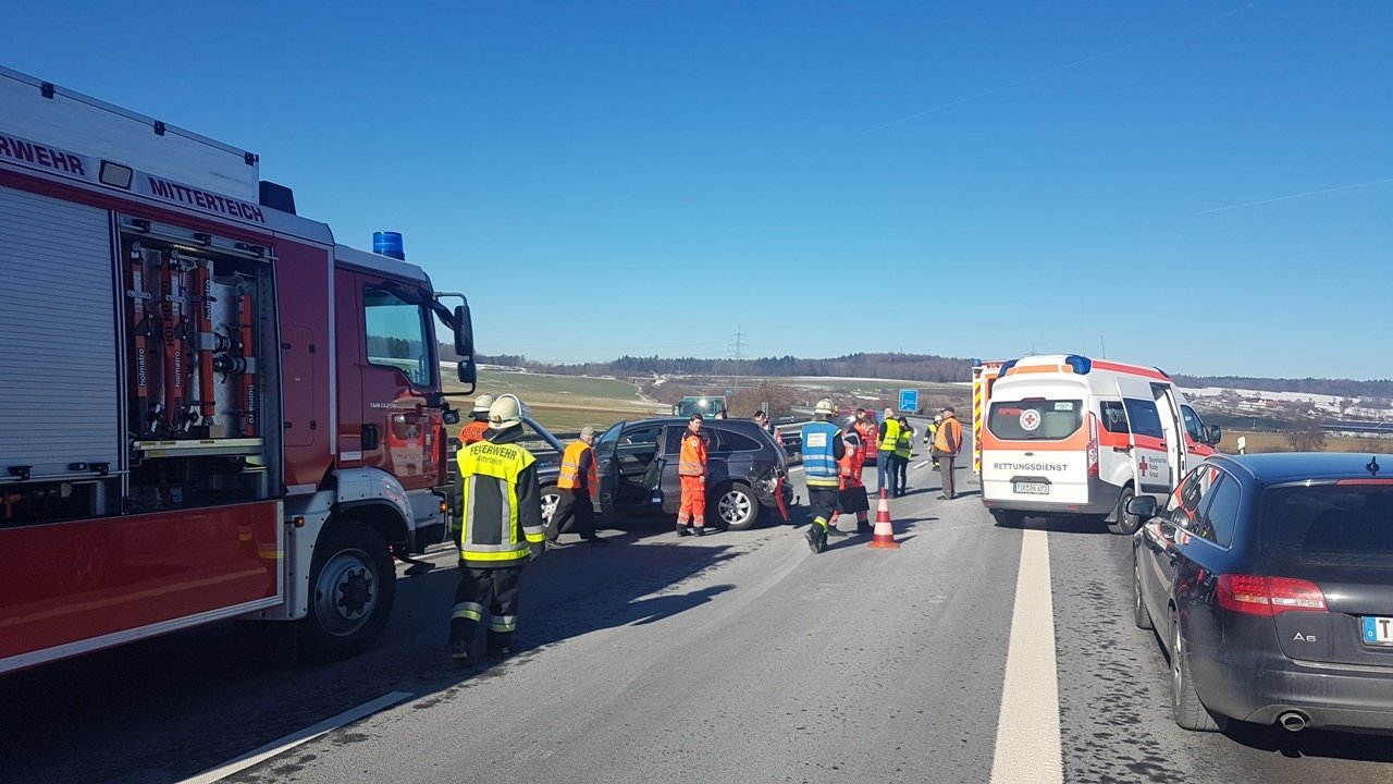 Unfall A93 Mitterteich Landkreis Tirschenreuth heute 2