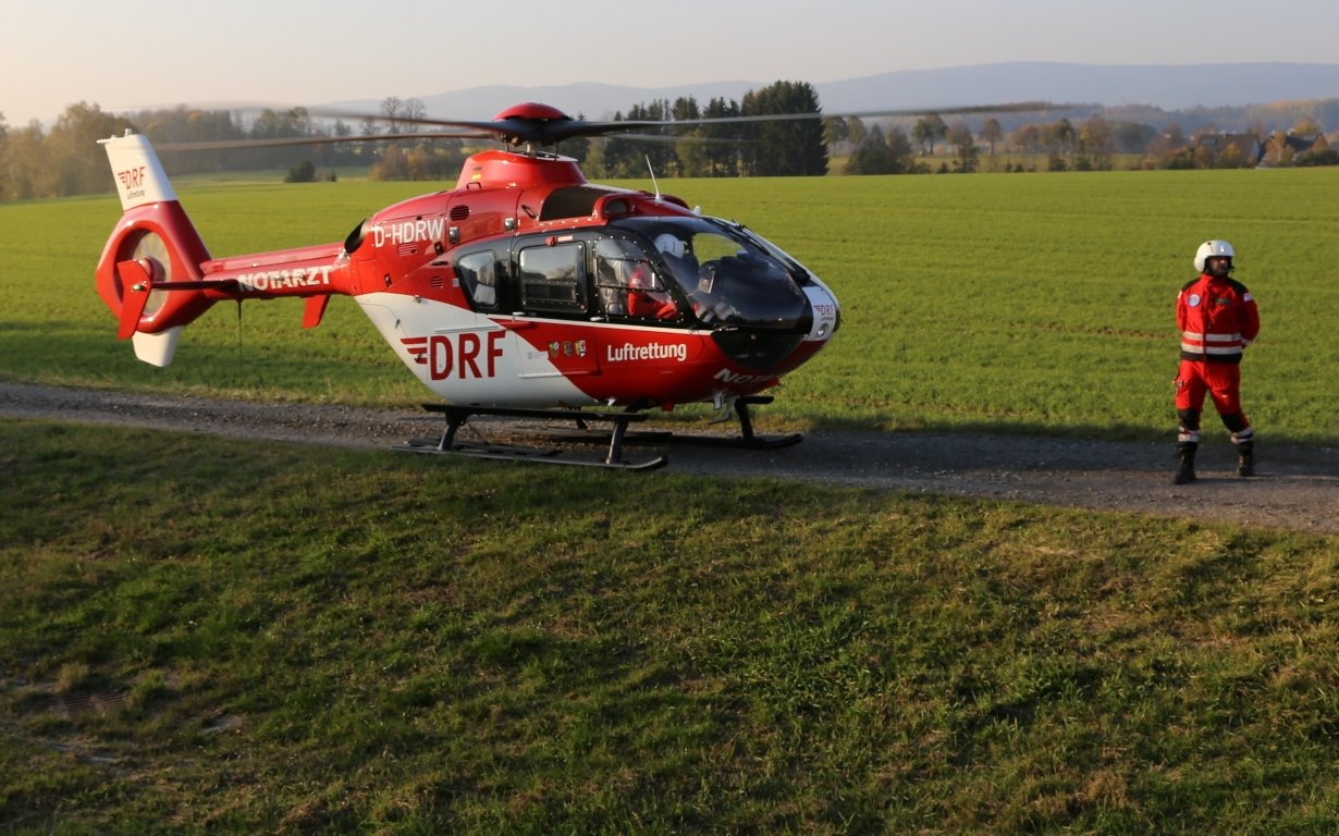 Unfall Krummennaab Premenreuth B299 schwer verletzt Bilder NEWS5 Wellenhöfer07