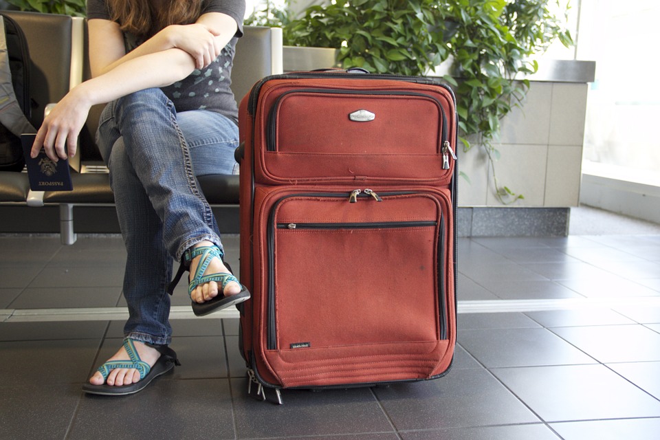 Urlaub, Koffer, warten, Flughafen, Reisen, Ferien