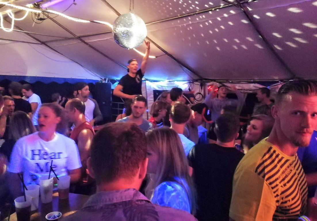 Waldbadcup-90er-Party-2018