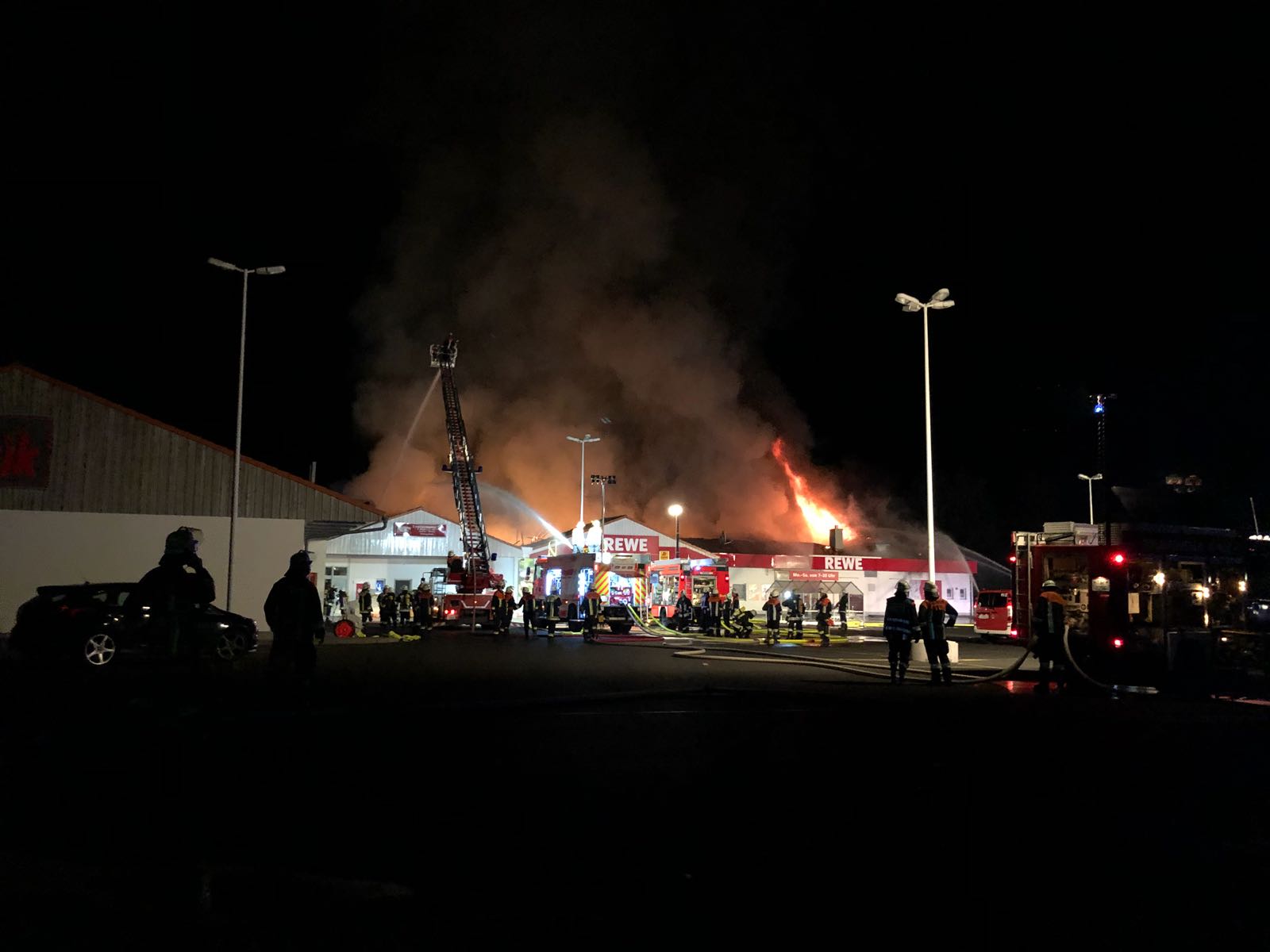 Supermarkt Wiesau Brand Feuer