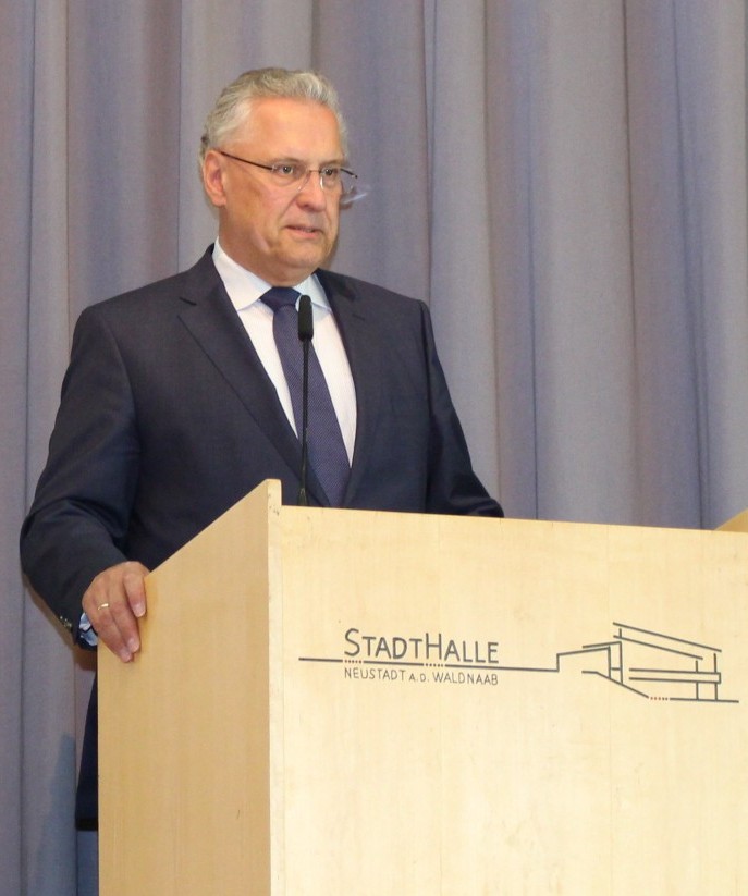 Innenminister Joachim Herrmann über Cyber-Sicherheit