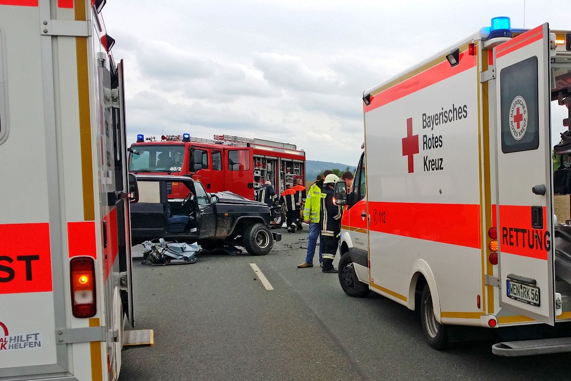 Unfall, Störnstein, BRK Krankenwagen