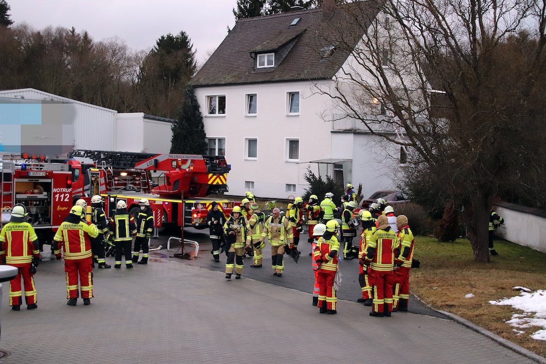 Im Heizungsraum dieses Dreifamilienhauses war das Feuer ausgebrochen. Fotos (4): Jürgen Masching