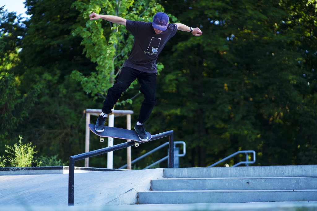 Josh auf dem Skateboard. Bild: Tony Brown