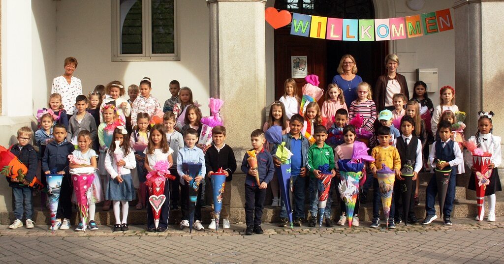 In der Gerhardingerschule starten 45 Kinder in zwei jahrgangsreinen Klassen. Bild: Reinhard Kreuzer