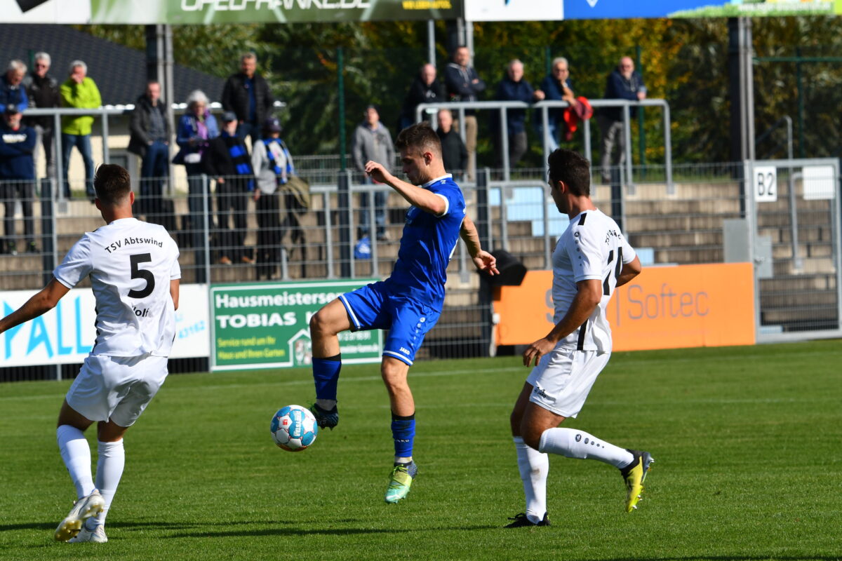 Martin Ruda erzielte den ersten Treffer für die SpVgg SV Weiden. Foto: Dagmar Nachtigall