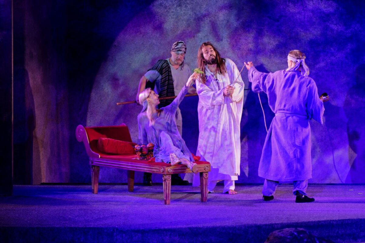 Jesus vor Herodes. Foto: Norbert Grüner