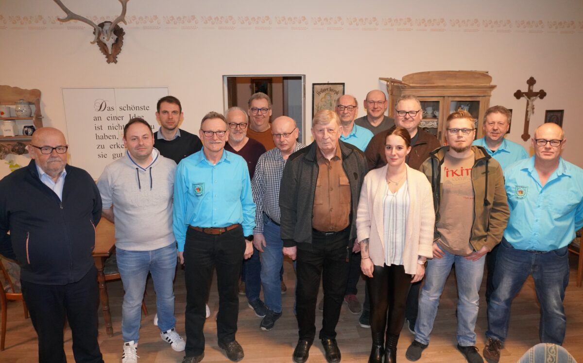Die neue Vorstandschaft der Siedlergemeinschaft e.V. Waldthurn. Foto: Franz Völkl