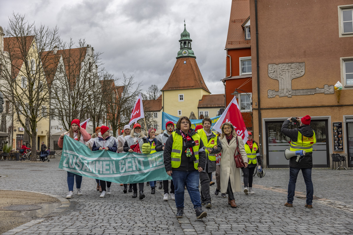 Warnstreik verdi ver.di Streik Weiden Foto: OberpfalzECHO/David Trott