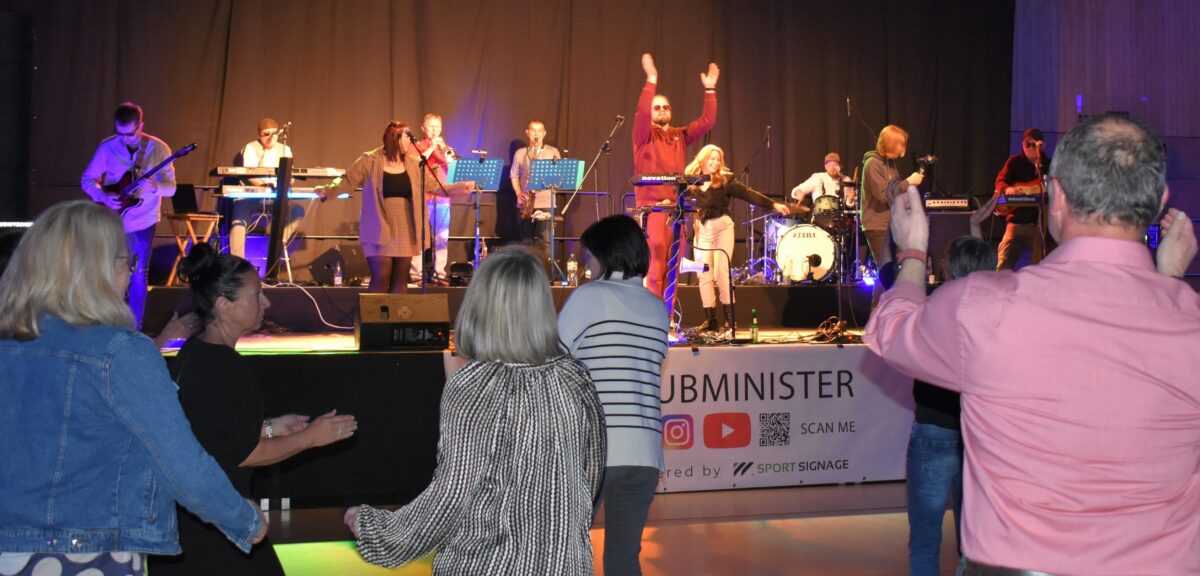 "Clubminister" eröffnen viertägiges Festival in der Stadthalle Grafenwöhr