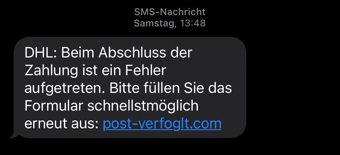 Beispiele von Fake-SMS. Foto: Hauptzollamt Regensburg