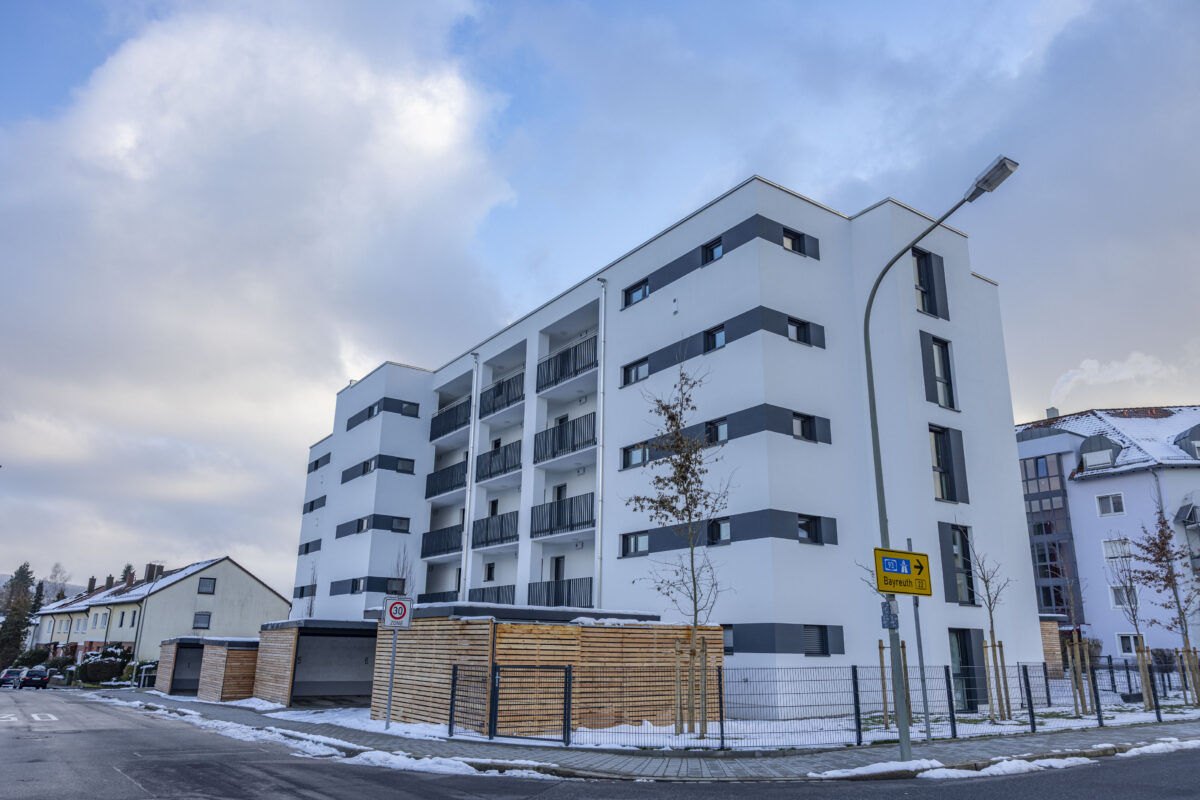 Die Nova Sedes Wohnungsbau eG hat am Hammerweg 30 Wohnungen fertig gestellt. Foto: David Trott 
