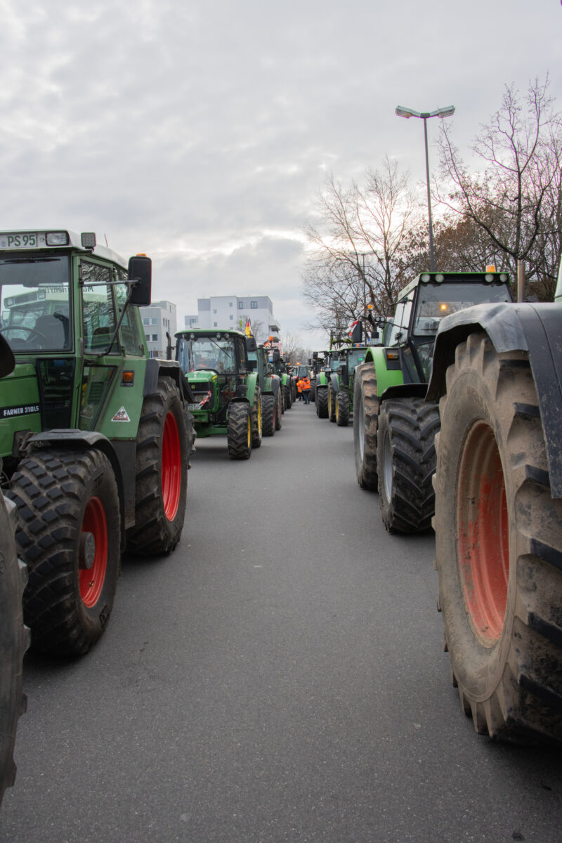 Großdemo der Landwirte am Weidener Parkplatz an der Naabwiesen. Foto: OberpfalzECHO/ Andrea Schreiber