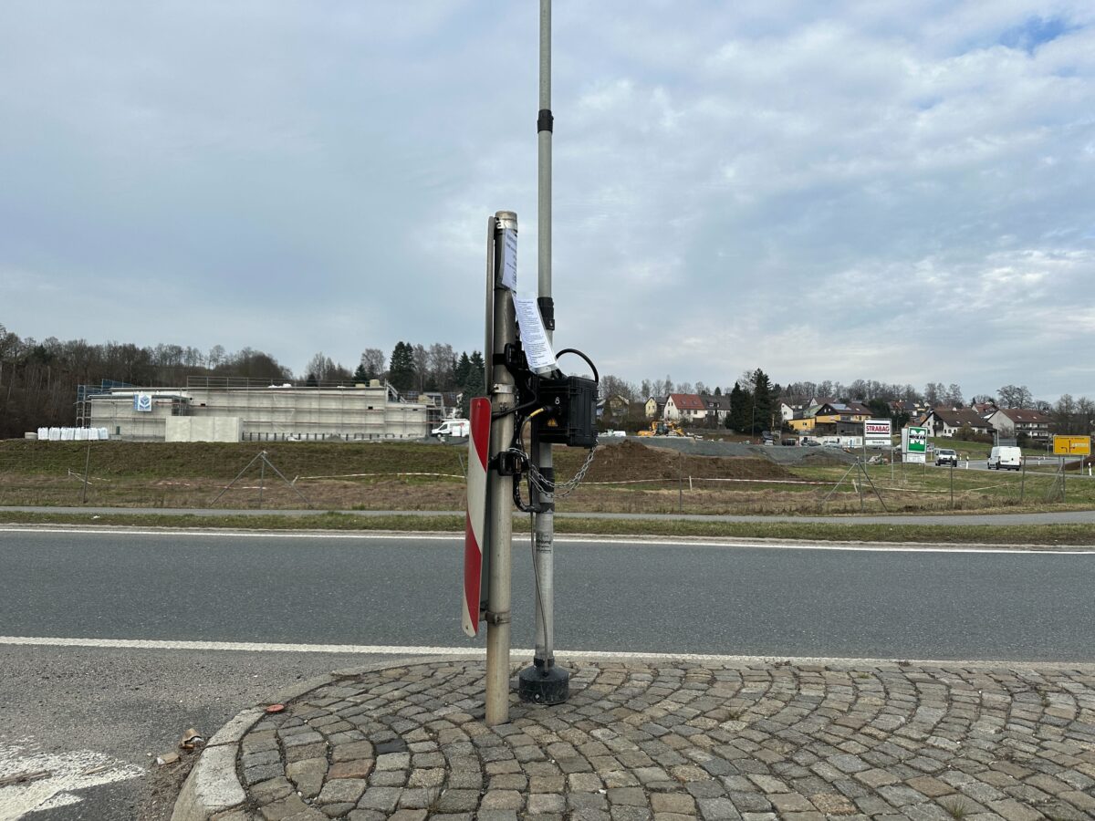 Die Überwachungssysteme sind an verschiedenen Standorten in Altenstadt angebracht. Foto: Daniel Füssl
