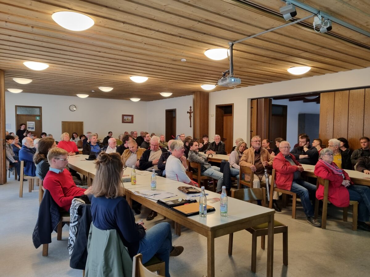 Die Bürger des Ortsteils Neunkirchen nahmen zahlreich an den Beteiligungsveranstaltungen teil.. Foto: Stadt Weiden / Stadtplanungsamt