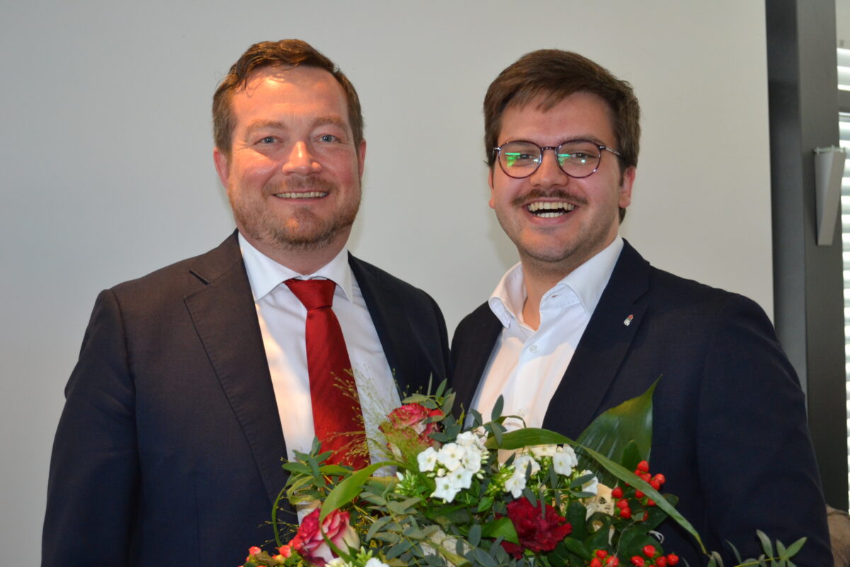 Vorgänger und Nachfolger: Uli Grötsch (links) und Simon Grajer. Foto: Udo Fürst