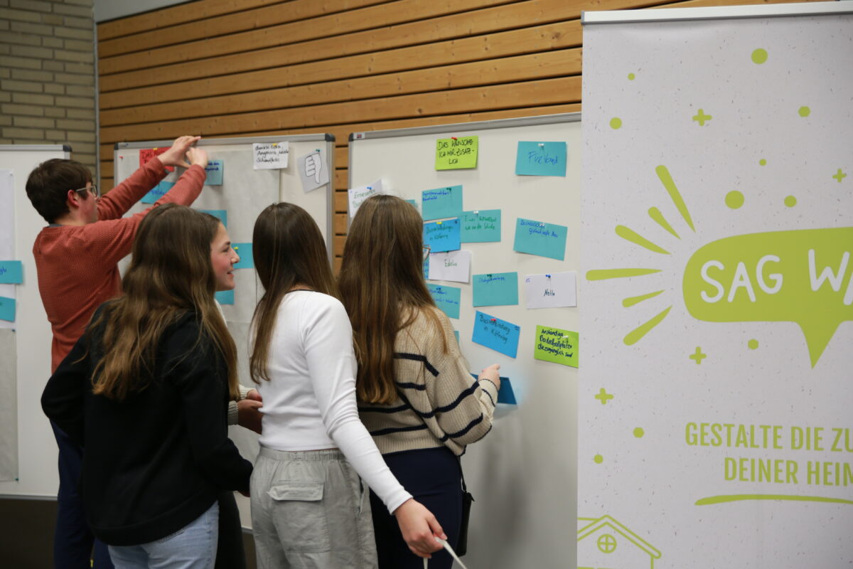 Viele gute Ideen sammelten die Jugendlichen. Foto: Florian Schlegel