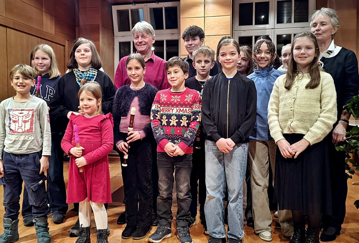 Franz Grothe Schule Flötenklasse.jpg